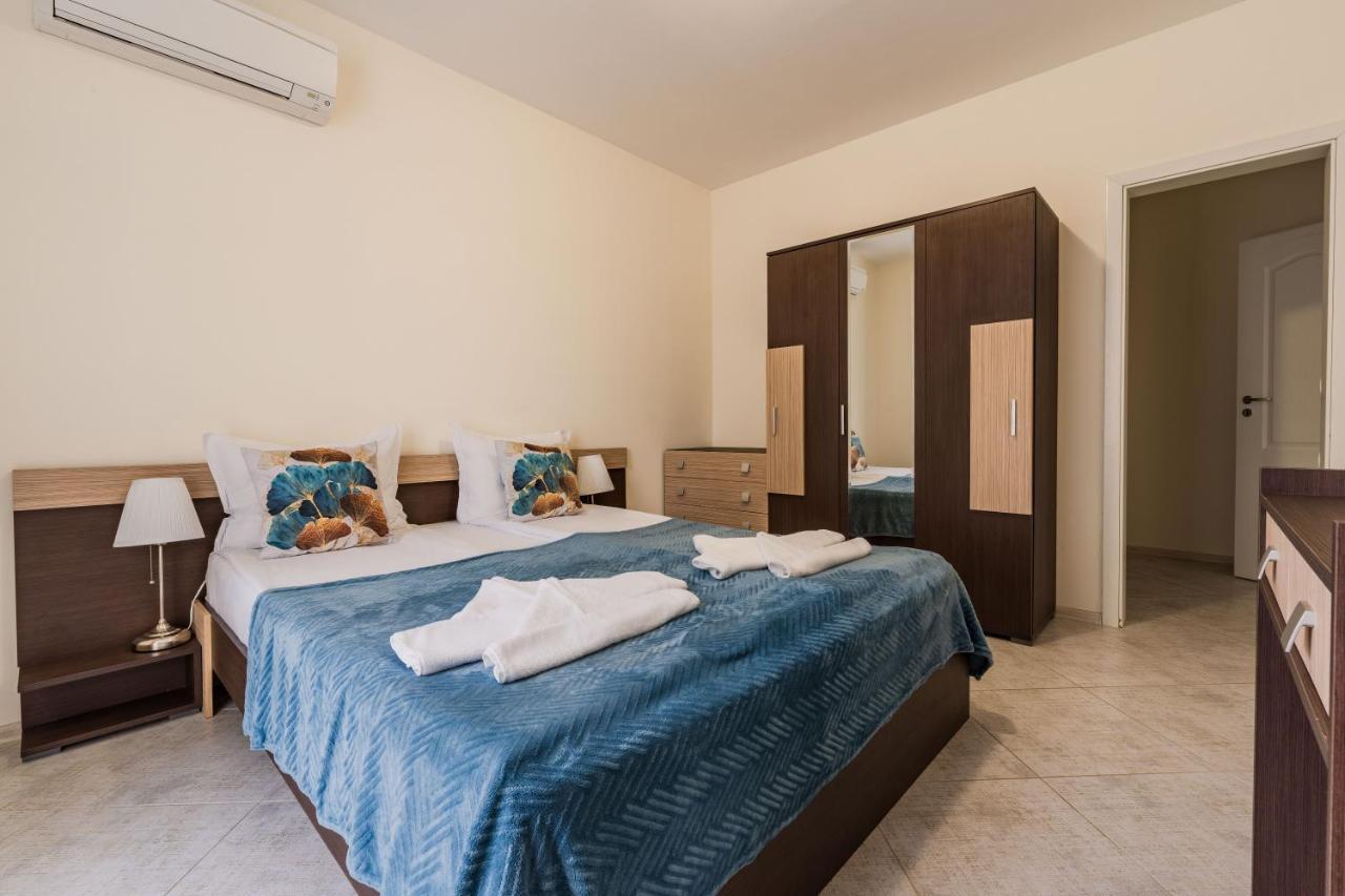 Apartcomplex Splendid Aparthotel 3*
